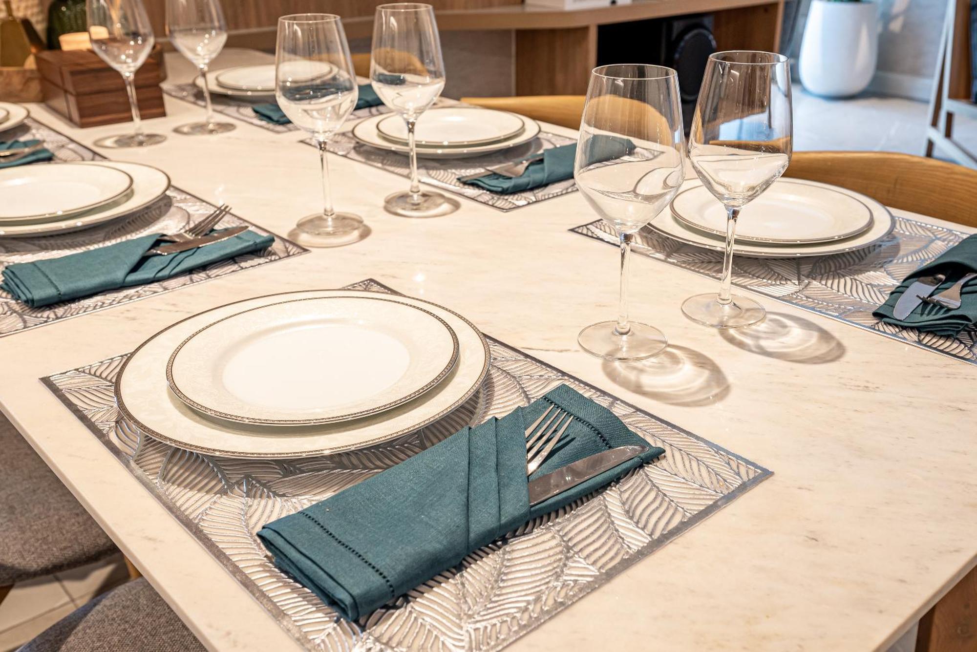 Zenity Luxury Apartment In District 1 Since 2024 Ho Chi Minh-Byen Eksteriør billede